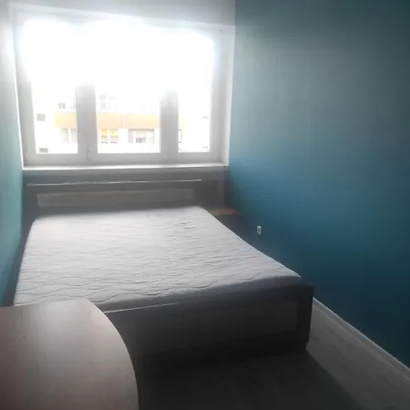 Dwupokojowe Centrum 11 Listopada شقة كونين